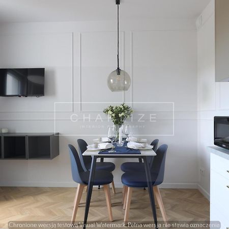 4 Stars, New Luxury Butterfly & Bike Apartments, Gdynia Orlowo, 15 Wyposazonych Mieszkan, Z Sypialnia, Winda I Platnym Parkingiem, Wysoki Standard Summerwinter, Blisko Molo Orlowo, Drog Rowerowych, Stadniny I Golf Park Dış mekan fotoğraf