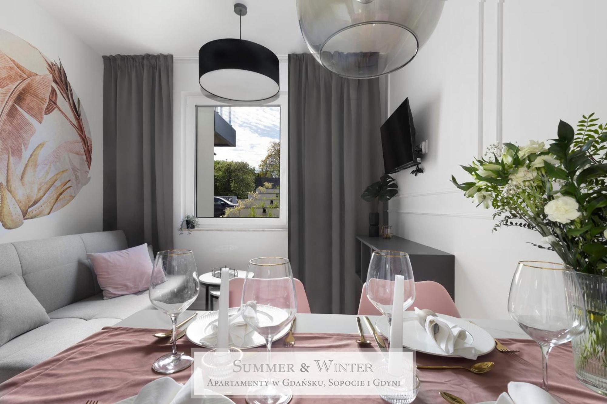 4 Stars, New Luxury Butterfly & Bike Apartments, Gdynia Orlowo, 15 Wyposazonych Mieszkan, Z Sypialnia, Winda I Platnym Parkingiem, Wysoki Standard Summerwinter, Blisko Molo Orlowo, Drog Rowerowych, Stadniny I Golf Park Dış mekan fotoğraf