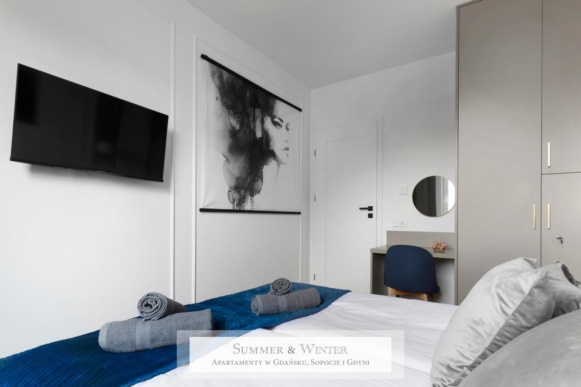 4 Stars, New Luxury Butterfly & Bike Apartments, Gdynia Orlowo, 15 Wyposazonych Mieszkan, Z Sypialnia, Winda I Platnym Parkingiem, Wysoki Standard Summerwinter, Blisko Molo Orlowo, Drog Rowerowych, Stadniny I Golf Park Dış mekan fotoğraf